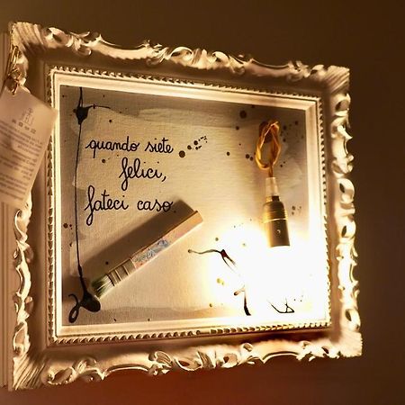 Bed Art Relaxing Suite - Appartamento Con Sauna Happiness Suite Gallery ซัน เบเนเดตโต เดล ตรอนโต ภายนอก รูปภาพ