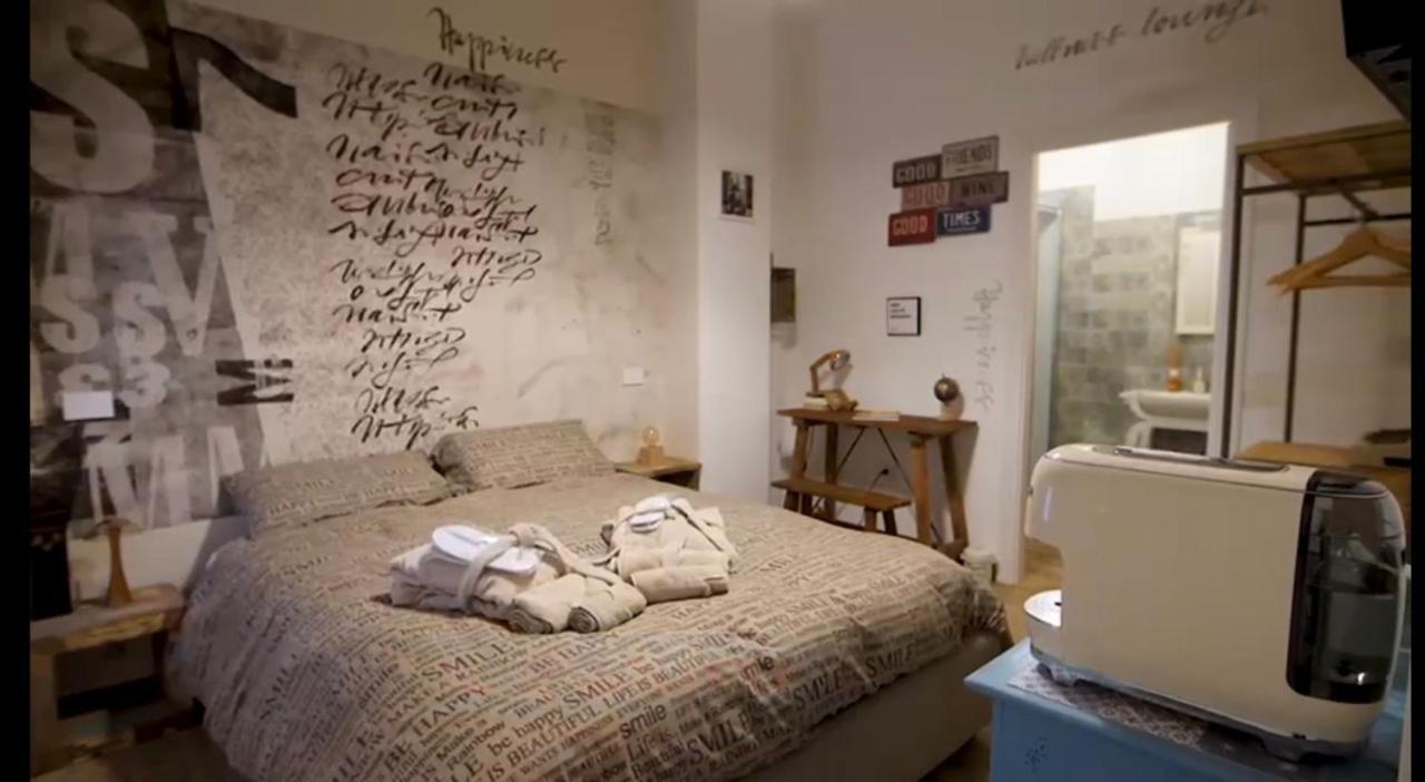 Bed Art Relaxing Suite - Appartamento Con Sauna Happiness Suite Gallery ซัน เบเนเดตโต เดล ตรอนโต ภายนอก รูปภาพ
