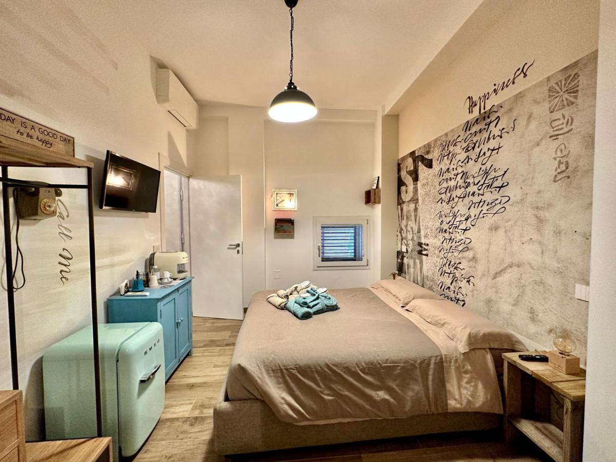 Bed Art Relaxing Suite - Appartamento Con Sauna Happiness Suite Gallery ซัน เบเนเดตโต เดล ตรอนโต ภายนอก รูปภาพ